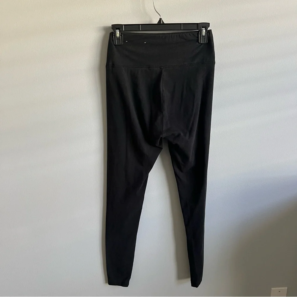 American Eagle Outfitters M Black Hi-Rise Leggings